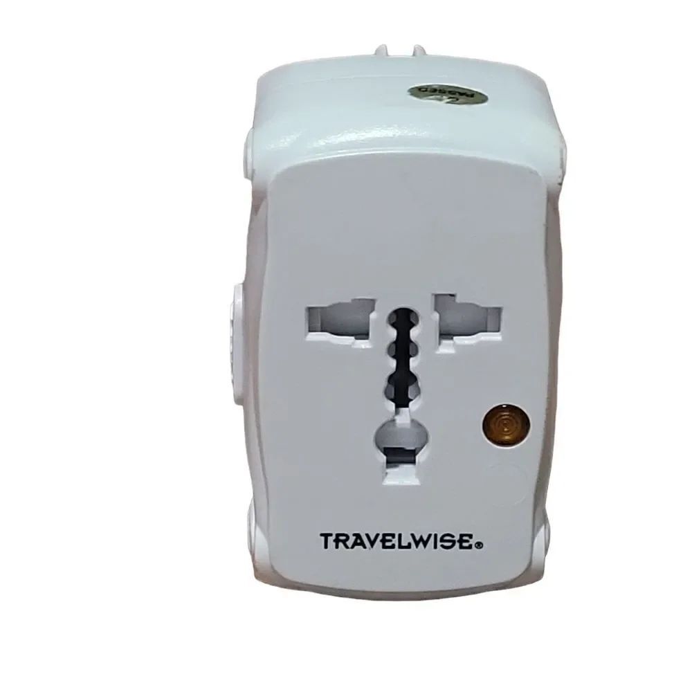Travelwise plug converter